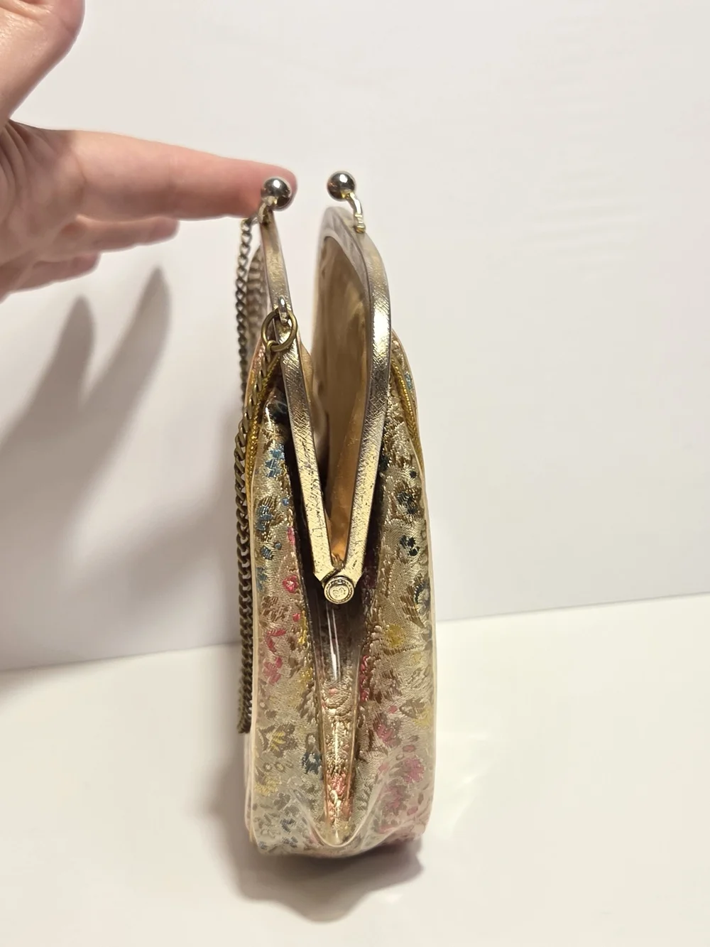 Julius Resnick Vintage Vinyl Embroidered Gold Tone Frame-Top Womens Bag